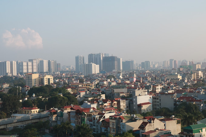 Đô thị thành phố Hà Nội được chụp từ chung cư EcoHome 2 