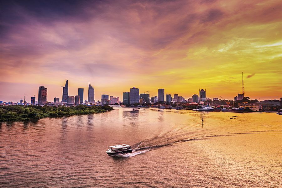 view thành phố Hồ Chí Minh từ sông Sài Gòn River