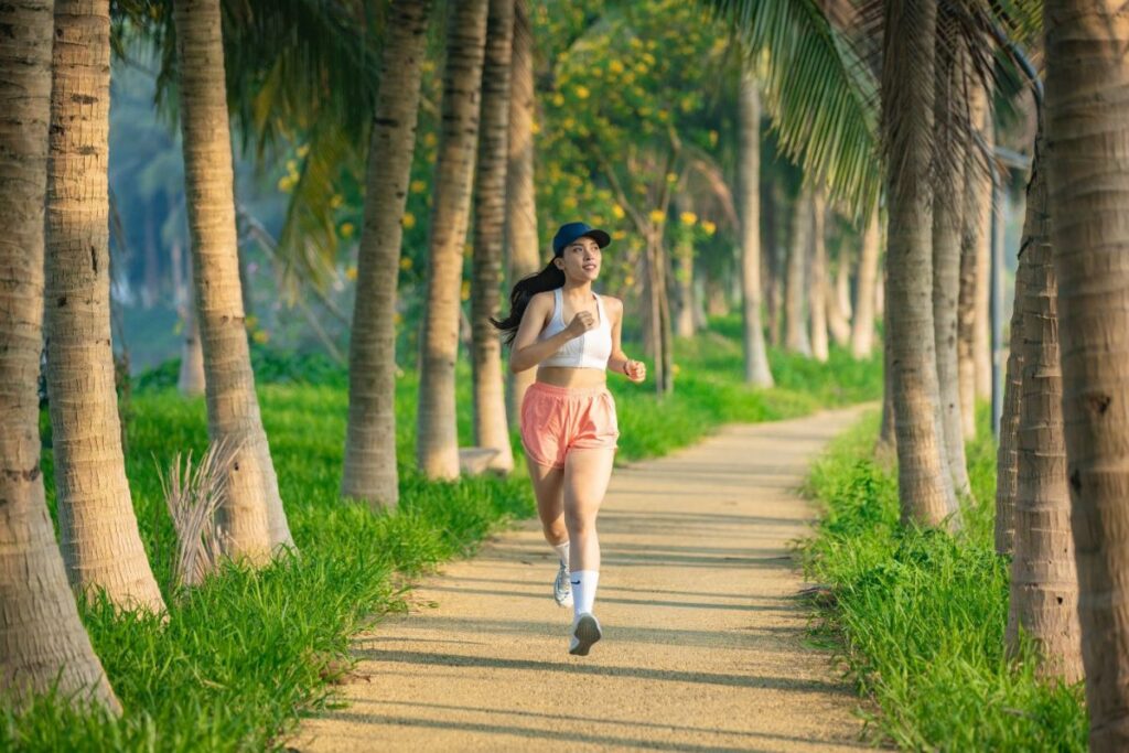 cung đường chạy bộ Ecopark Marathon đẹp nhất Việt Nam